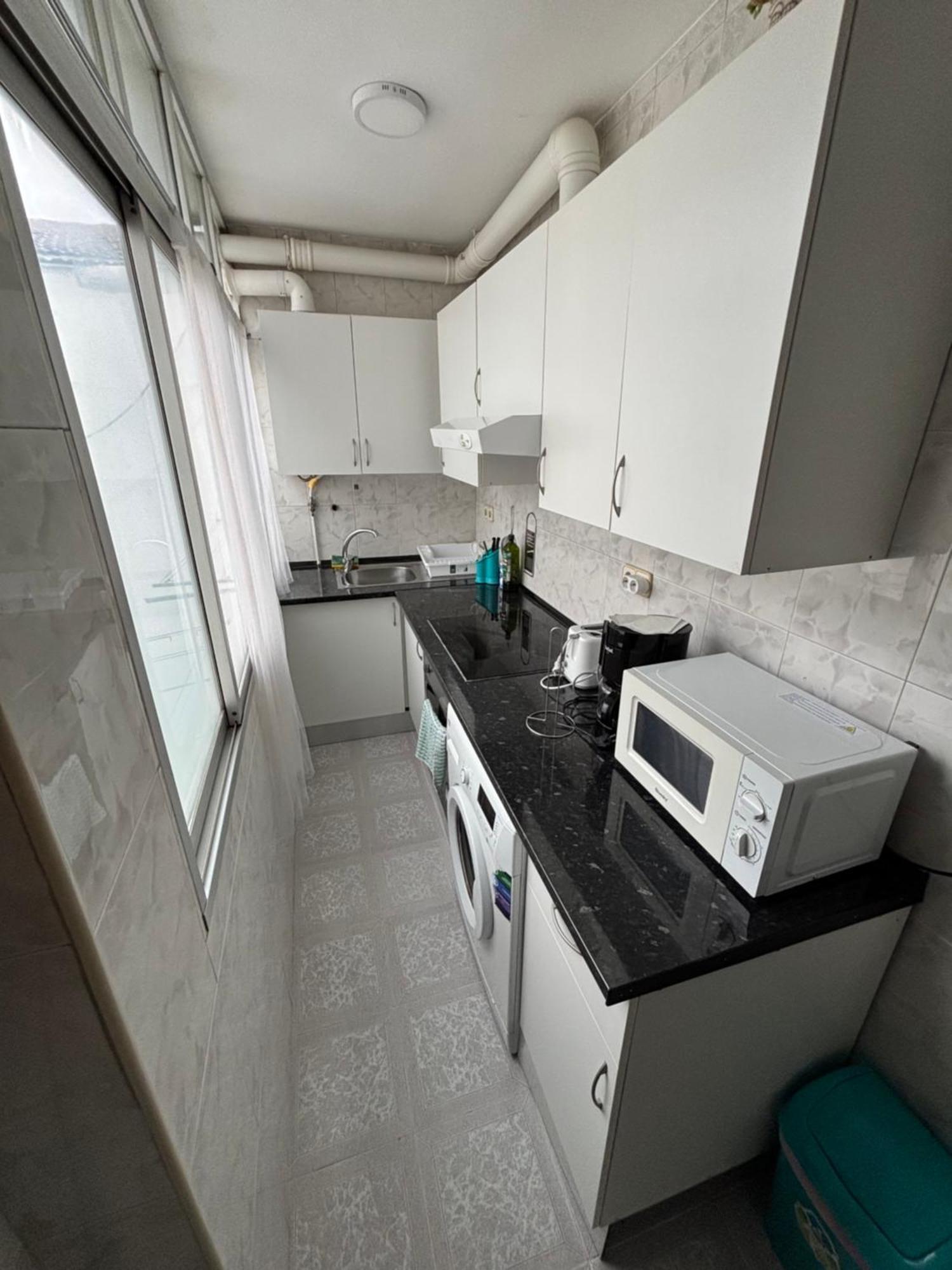 Apartamento Ifema, Dehesa De La Villa, Plaza Castilla, Ciudad Universitaria, Hospitales La Paz, Cuatro Caminos